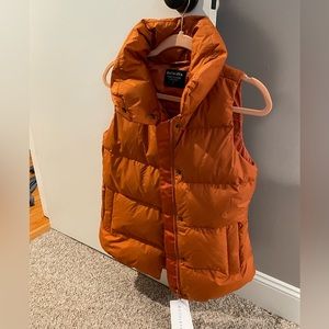 Athleta puffer vest